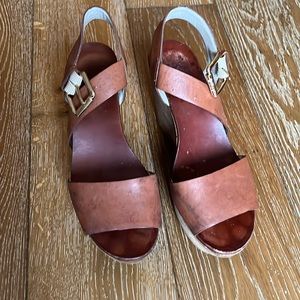 Michael Kors old platforms size 7 brown leather